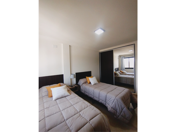 Triplex en venta, 2 dorm. 2 baños. B°. Villa Dominguez