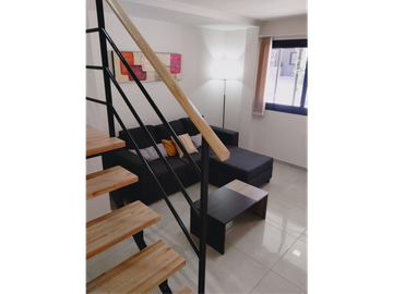 Triplex en venta, 2 dorm. 2 baños. B°. Villa Dominguez