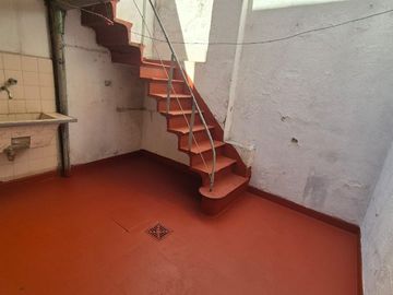 Casa PH en venta en Piñeyro