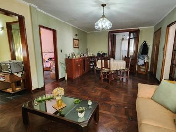 Casa en venta en Remedios de Escalada Oeste