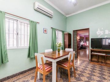 Casa en venta en Lanus Oeste