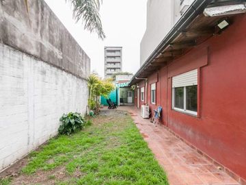 Casa en venta en Lanus Oeste