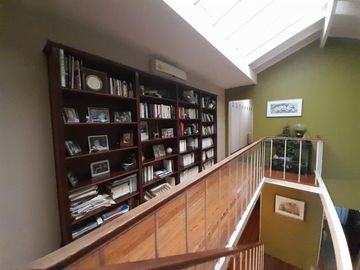Venta-Excelente casa de 2 plantas  en Parque Chacabuco