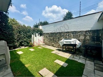 Venta de Casa en Condominio en Olivar de los Padres diseñada Arq Artigas