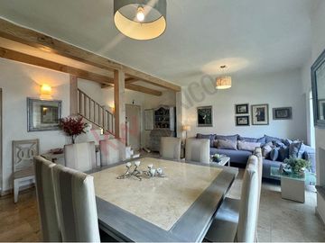 Venta de Casa en Condominio en Olivar de los Padres diseñada Arq Artigas