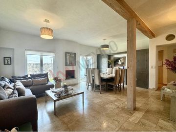 Venta de Casa en Condominio en Olivar de los Padres diseñada Arq Artigas