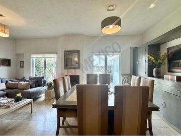 Venta de Casa en Condominio en Olivar de los Padres diseñada Arq Artigas