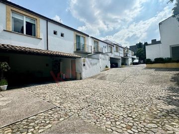 Venta de Casa en Condominio en Olivar de los Padres diseñada Arq Artigas