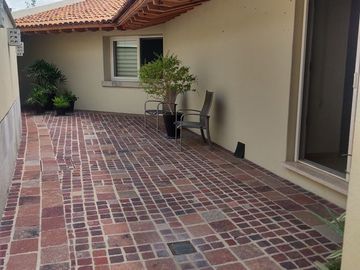 CASA EN VENTA EN RESIDENCIAL LAS QUINTAS LEÓN GTO