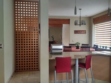 CASA EN VENTA EN RESIDENCIAL LAS QUINTAS LEÓN GTO