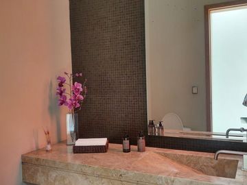 CASA EN VENTA EN RESIDENCIAL LAS QUINTAS LEÓN GTO