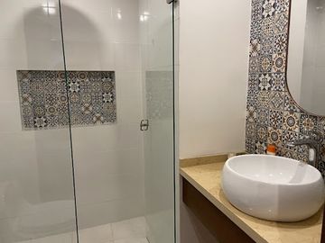 VENTA de CASAS en BOGOTA