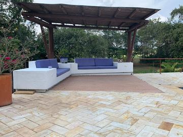 VENTA de CASAS en MELGAR