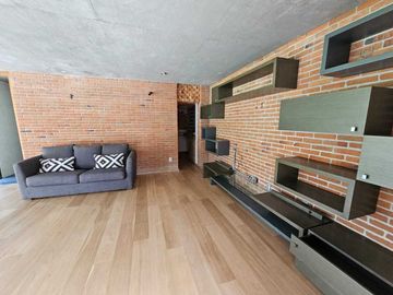 Casa Moderna con excelentes espacios