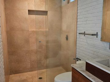 Casa Moderna con excelentes espacios