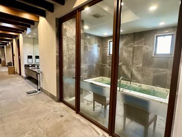 VENTA DE CASA EN TERRALTA RESIDENCIAL COUNTRY CLUB VALLE PONIENTE