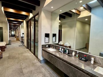 VENTA DE CASA EN TERRALTA RESIDENCIAL COUNTRY CLUB VALLE PONIENTE