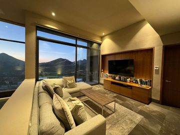 VENTA DE CASA EN TERRALTA RESIDENCIAL COUNTRY CLUB VALLE PONIENTE