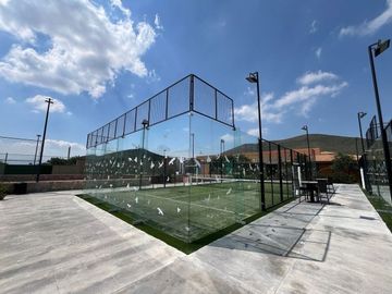 VENTA DE CASA EN TERRALTA RESIDENCIAL COUNTRY CLUB VALLE PONIENTE