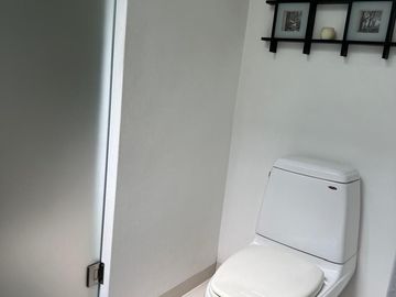 La Casa de Tus Sueños Te Espera en El Manantial