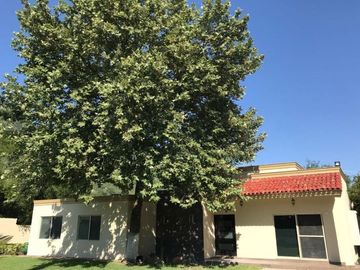 CASA EN VENTA EN LOS CRISTALES