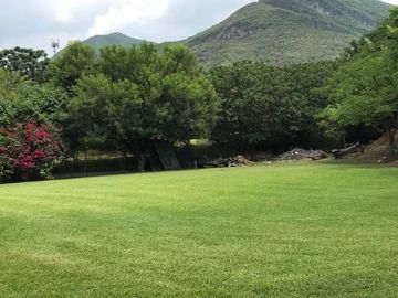 CASA EN VENTA EN LOS CRISTALES