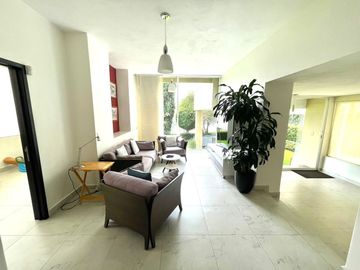 CASA EN VENTA EN LA HERRADURA