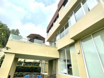 CASA EN VENTA EN LA HERRADURA