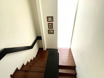 CASA EN VENTA EN LA HERRADURA