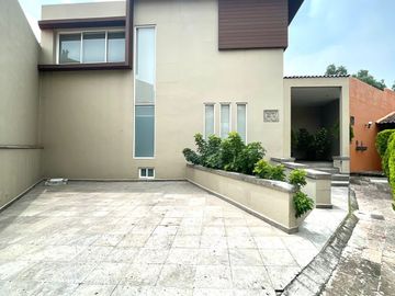 CASA EN VENTA EN LA HERRADURA
