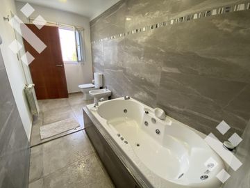 Casa en  Barrio privado Sauces del Limay