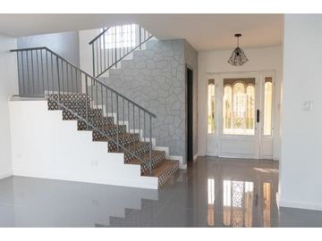 Se Vende Casa en Villa lucre Altos de San Rafael $395.000.00