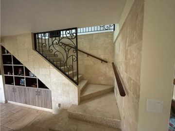 SE VENDE Hermosa casa en Cardenas Panama $750.00.00