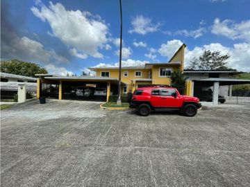 SE VENDE Hermosa casa en Cardenas Panama $750.00.00