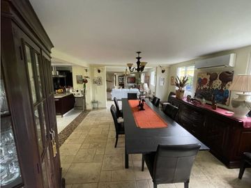 SE VENDE Hermosa casa en Cardenas Panama $750.00.00