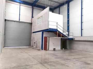 Se Vende Ofi-bodega en Mañanitas 300 Mts $430.000.oo