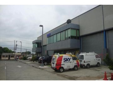 Se Vende Ofi-bodega en Mañanitas 300 Mts $430.000.oo
