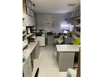 Se Vende bonito Local comercial Marbella 81.4 Mts $260.000.oo