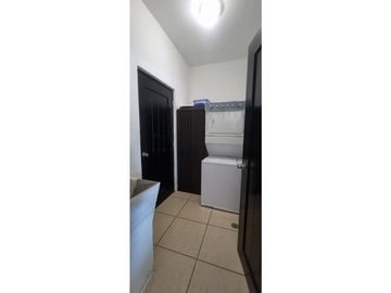 SE VENDE CASA EN SAN CARLOS