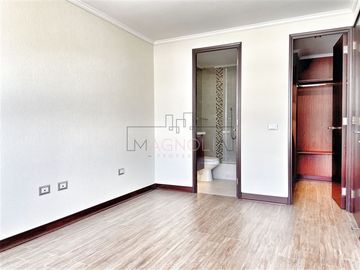 Departamento en Venta en Las Trinitarias. Nuestra Señora del Rosario.