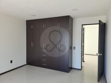 Casa en venta en Fraccionamiento Arboledas de San Javier