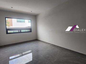Bosques de las Misiones -CARRETERA NACIONAL- Casa  VENTA Santiago Nuevo León, 455 M2