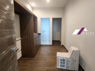 Bosques de las Misiones -CARRETERA NACIONAL- Casa  VENTA Santiago Nuevo León, 455 M2