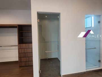 Bosques de las Misiones -CARRETERA NACIONAL- Casa  VENTA Santiago Nuevo León, 455 M2