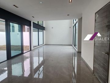 Bosques de las Misiones -CARRETERA NACIONAL- Casa  VENTA Santiago Nuevo León, 455 M2