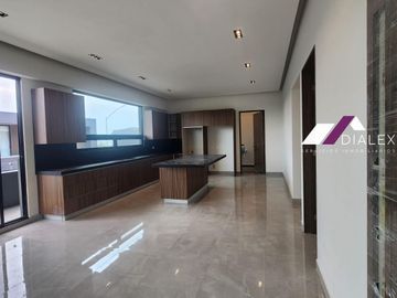 Bosques de las Misiones -CARRETERA NACIONAL- Casa  VENTA Santiago Nuevo León, 455 M2