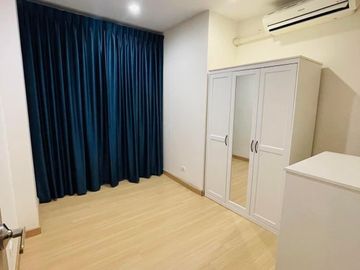 3 Bedroom 3 Bathroom condo for rent