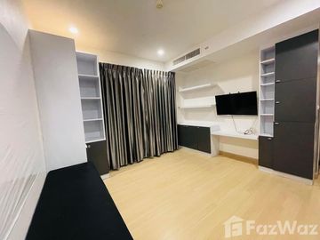 3 Bedroom 3 Bathroom condo for rent