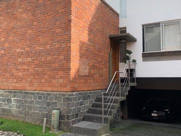 Casa en Venta Fracc. Los Patios, Col. Fuentes de  Tepepan, DelegaciónTlalpan,CDMX