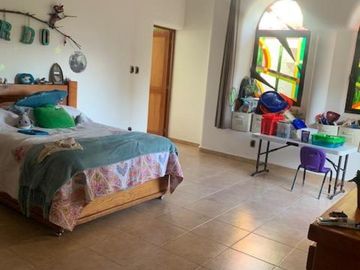 CASA EN VENTA  HACIENDA LOS VERGELES (COLINAS DEL PARQUE) SAN LUIS POTOSI